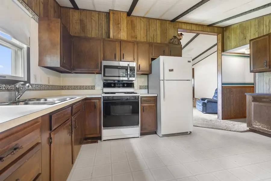 7888 NENNO ROAD, Allenton, WI 53002 - #3