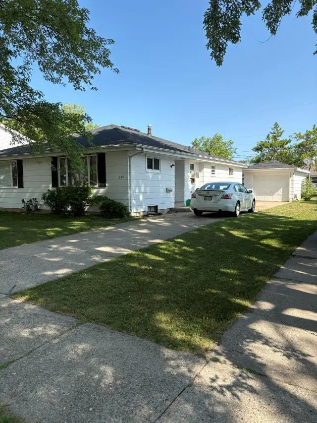 1029 EVANS STREET, Neenah, WI 54956 - #3