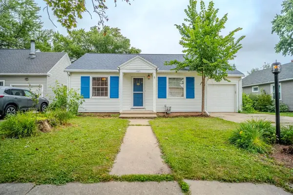 1489 BOYD STREET, ALLOUEZ, WI 54301