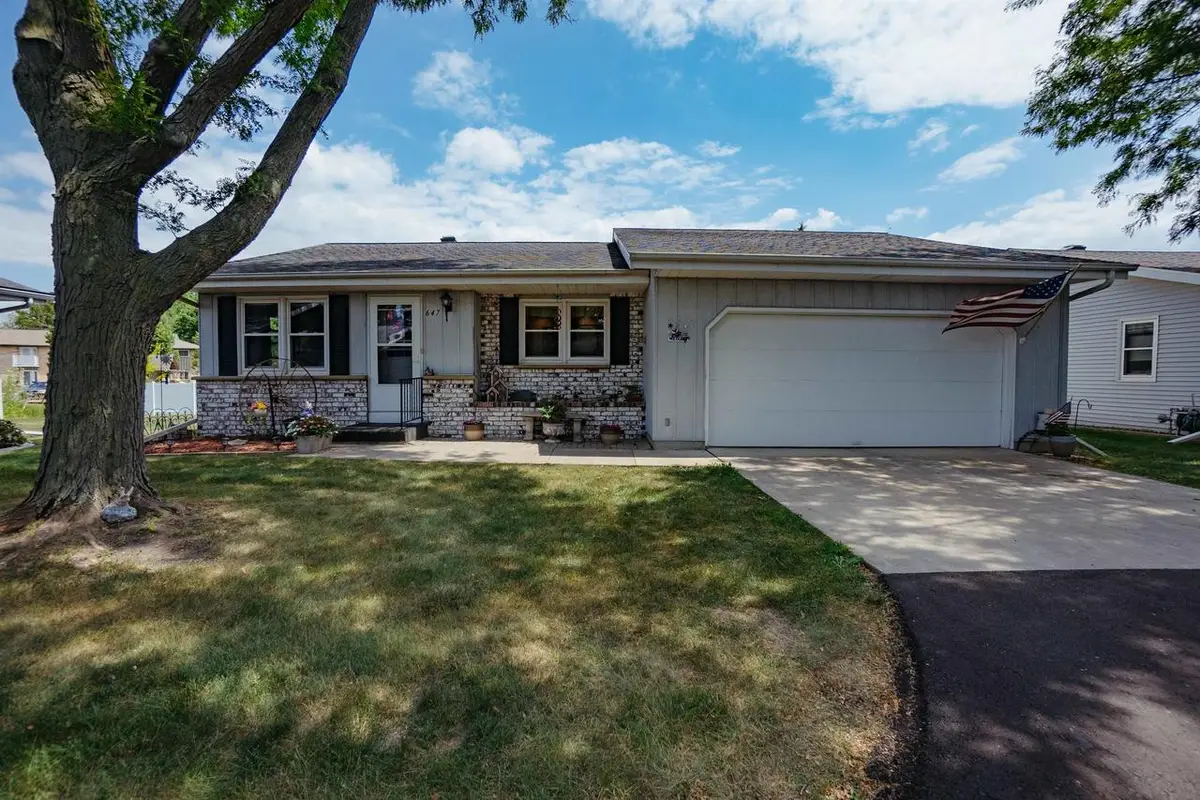 647 E SCOTT STREET, Fond Du Lac, WI 54935 - #1