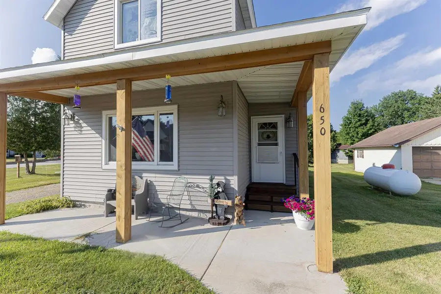 650 SCHABOW STREET, Gresham, WI 54128 - #2