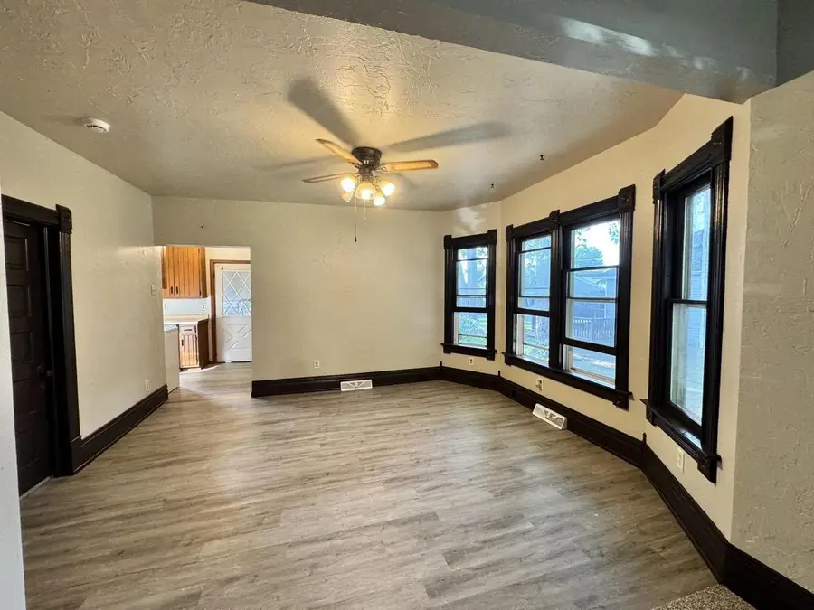 714 11TH AVENUE, Green Bay, WI 54304 - #3