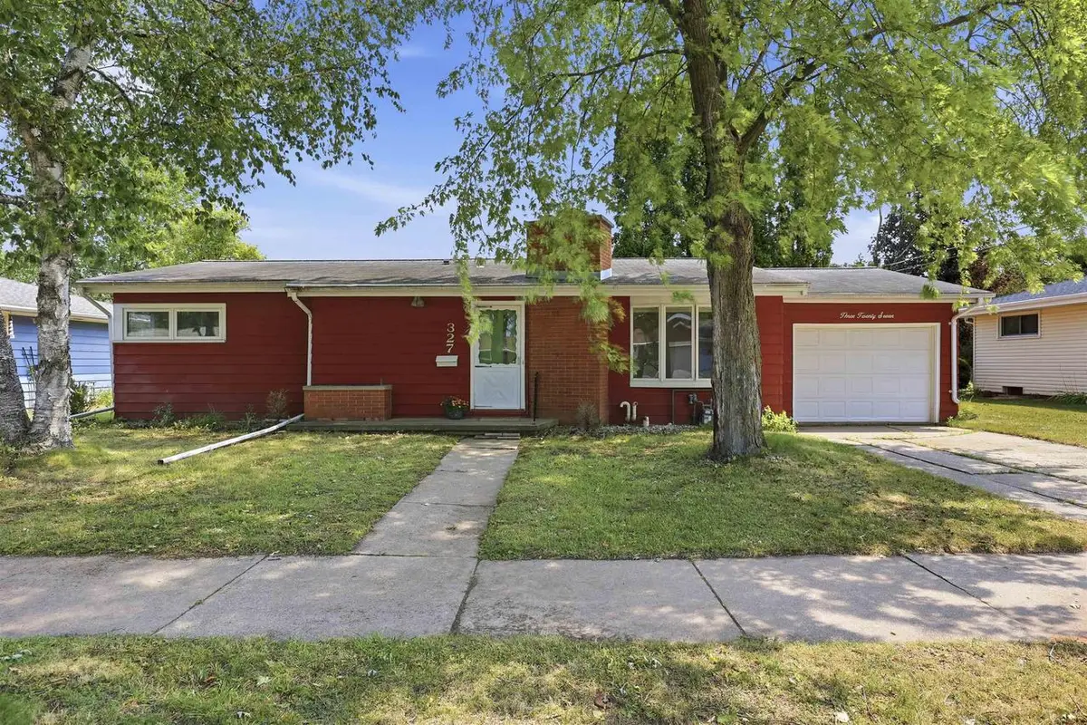 327 S ROGER STREET, Kimberly, WI 54136 - #1