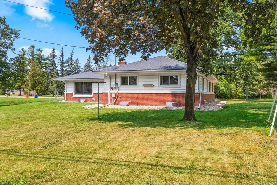 244 E PULASKI STREET, Pulaski, WI 54162 - #2