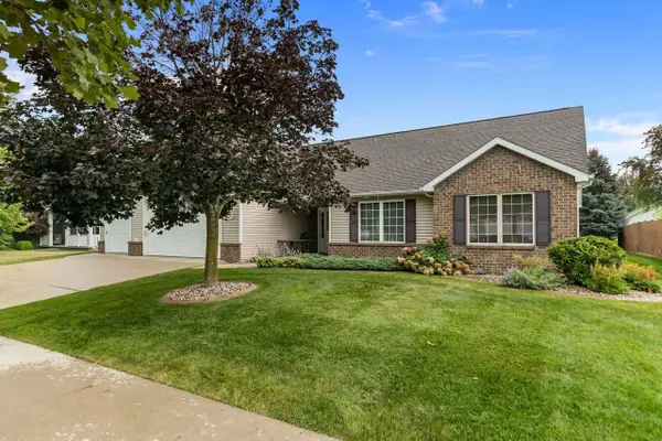 4013 E BENVALLEY DRIVE, Appleton, WI 54913