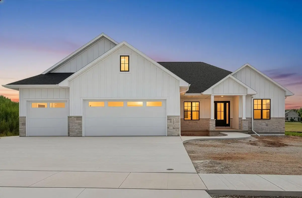 4957 BIG SKY, De Pere, WI 54115 - #1