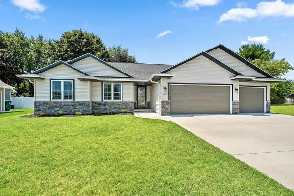 1285 CLEMENTINE ROAD, Howard, WI 54313