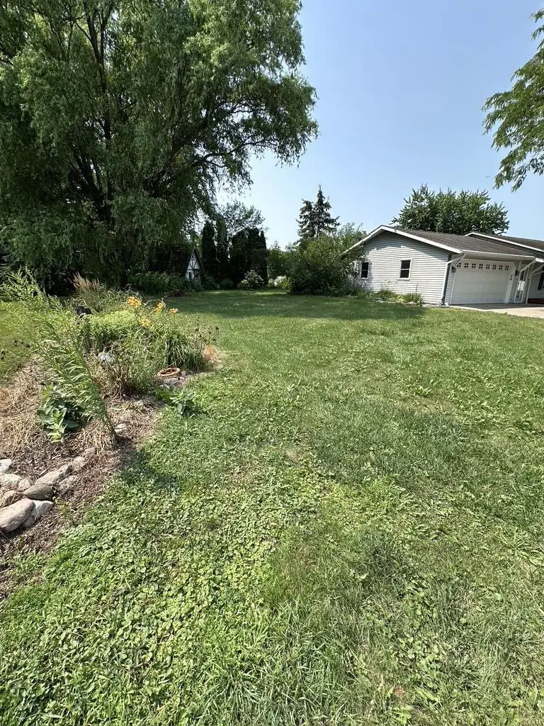 220 SHORT STREET, Wrightstown, WI 54180 - #2