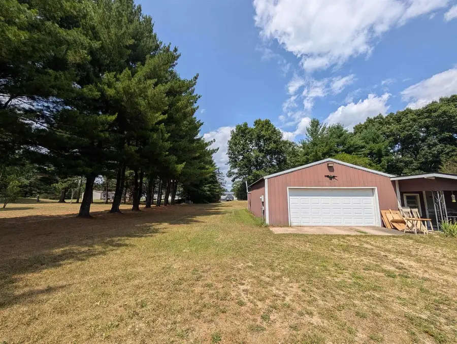 614 SPRUCE CIRCLE, Redgranite, WI 54970 - #3