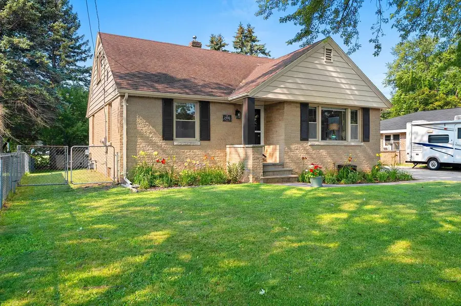 2116 MANITOWOC ROAD, Green Bay, WI 54302 - #2