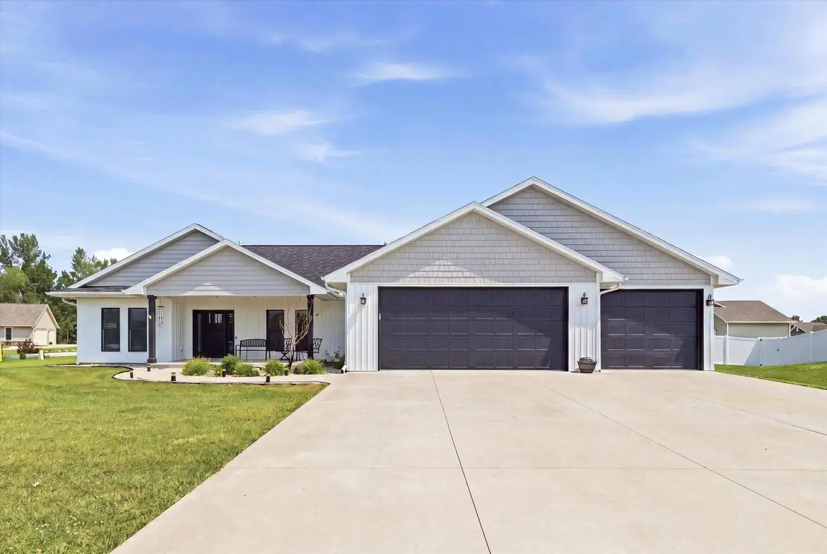 5372 PASTURE COURT, Omro, WI 54963 - #1