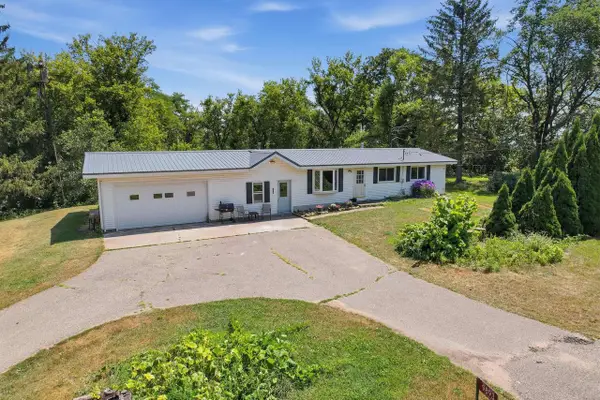 9893 15TH ROAD, Almond, WI 54909