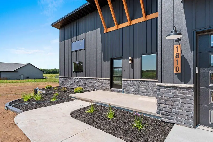 1810 LOST TRAIL, Suamico, WI 54313 - #2