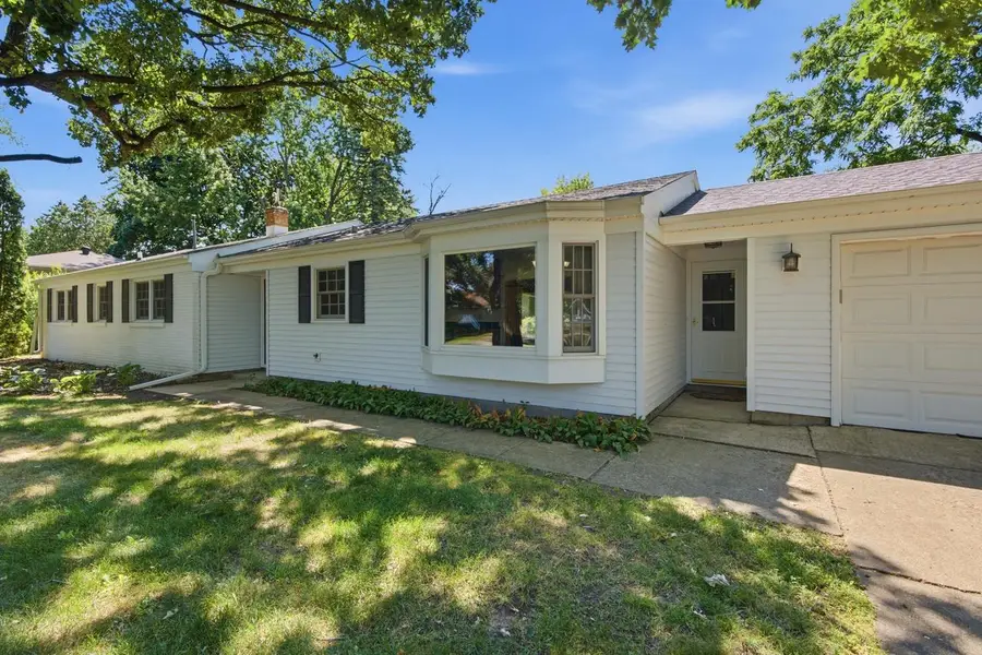 788 FIELDCREST DRIVE, Neenah, WI 54956 - #2