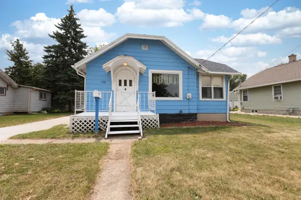 134 DOUGLAS STREET, Neenah, WI 54956
