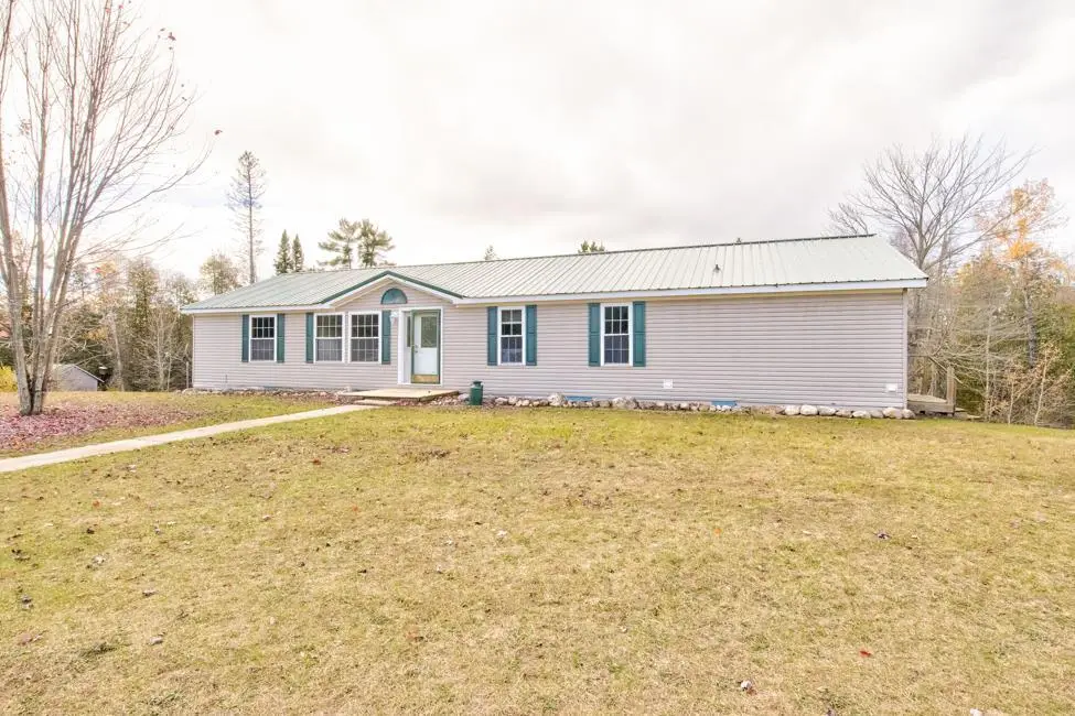 W7642 SINKLER LANE, Stephenson, MI 49887 - #1