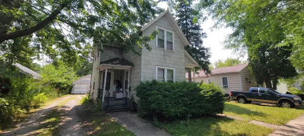 94 E 12TH STREET, Fond Du Lac, WI 54395