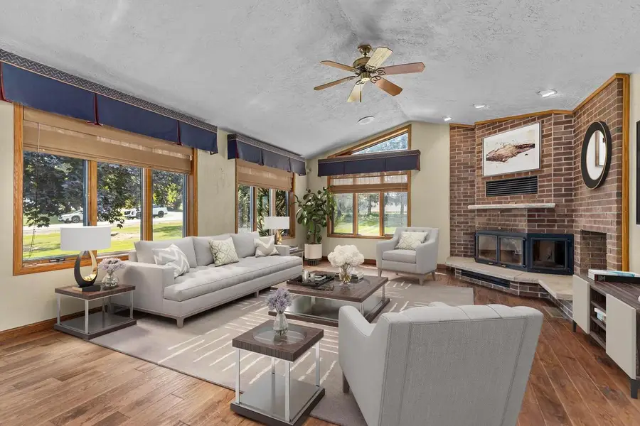 9 N KURT AVENUE, Appleton, WI 54913 - #2