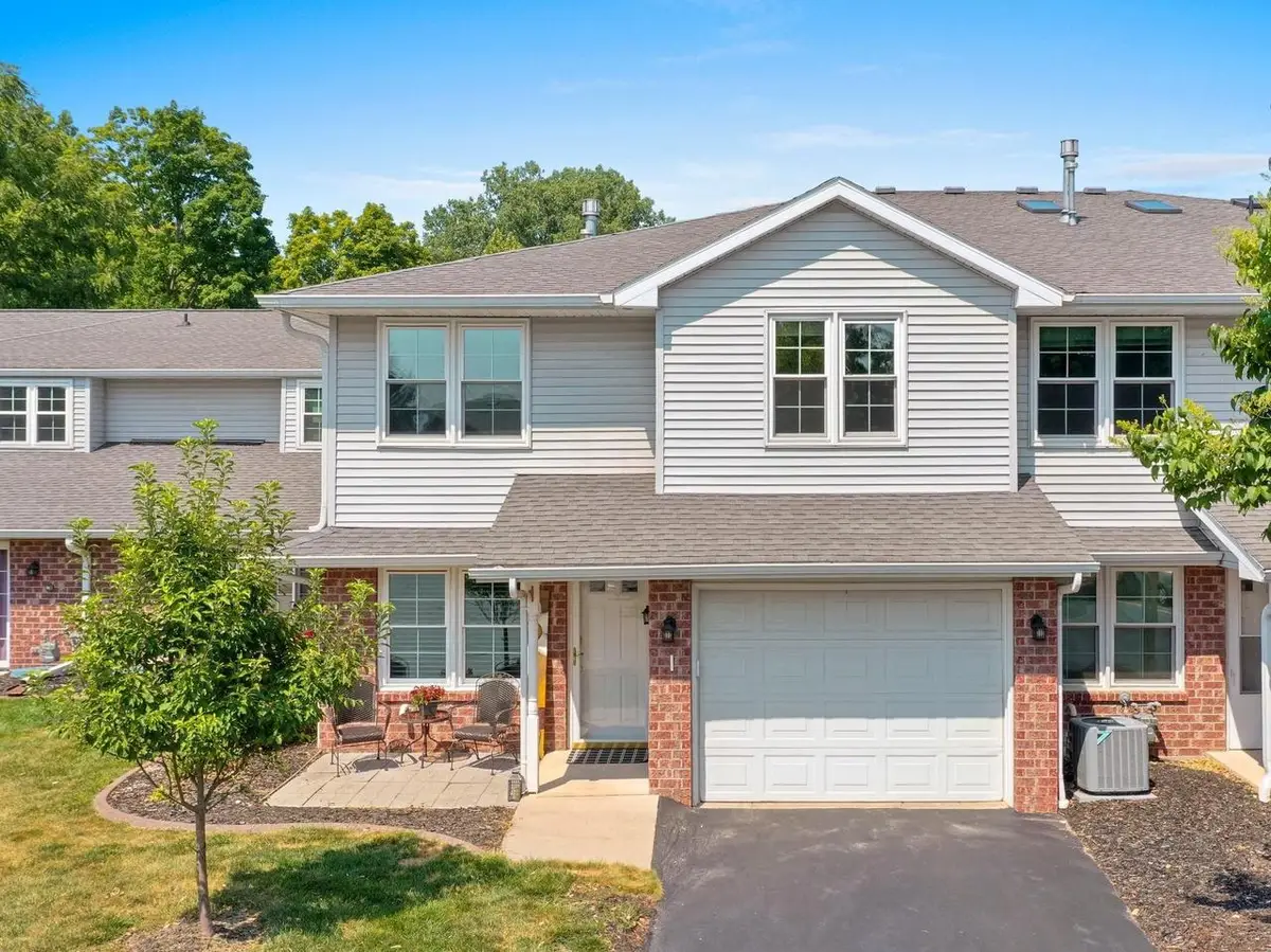 2571 TELLURIDE TRAIL, Green Bay, WI 54313 - #1