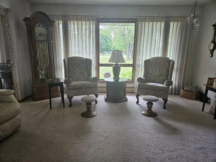 331 ORCHARD CIRCLE, Gillett, WI 54124 - #2
