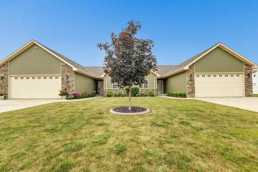 2206 BLUE STEM LANE, De Pere, WI 54115 - #2