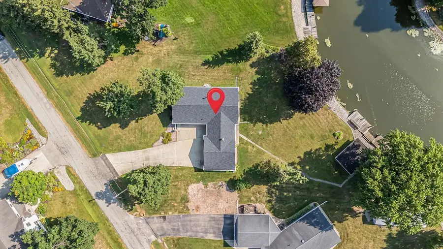 5116 VIOLET LANE, Oshkosh, WI 54904 - #3