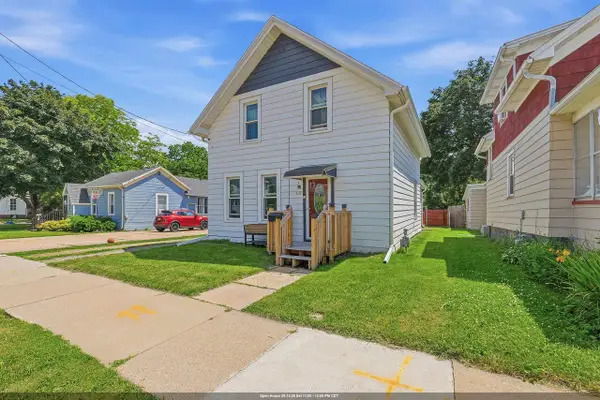 313 PROSPECT AVENUE, Oshkosh, WI 54901
