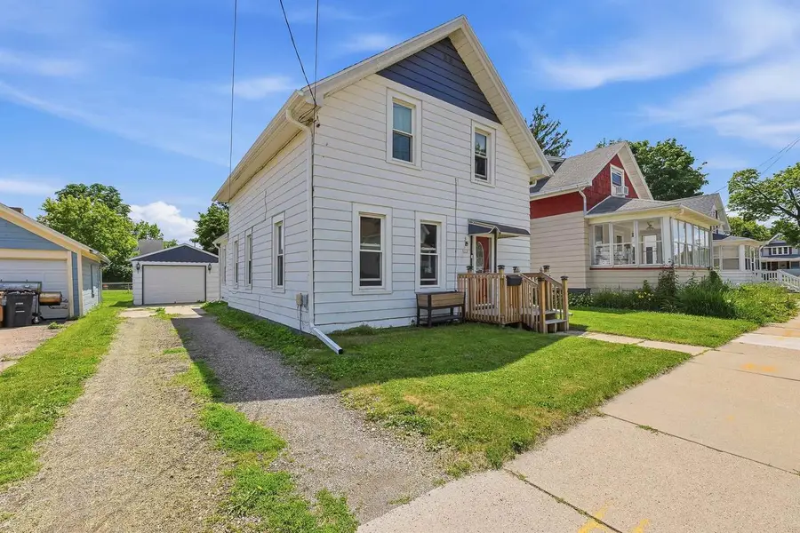 313 PROSPECT AVENUE, Oshkosh, WI 54901 - #2