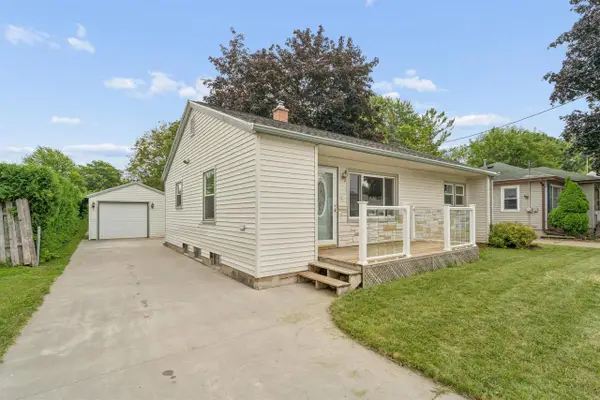 1616 JEFFERSON STREET, Oshkosh, WI 54901