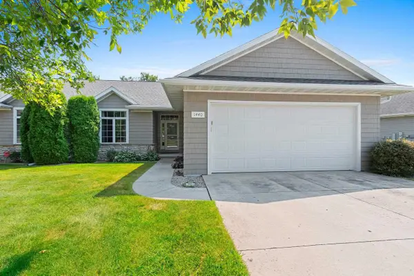 1440 RUSHMORE CIRCLE, De Pere, WI 54115