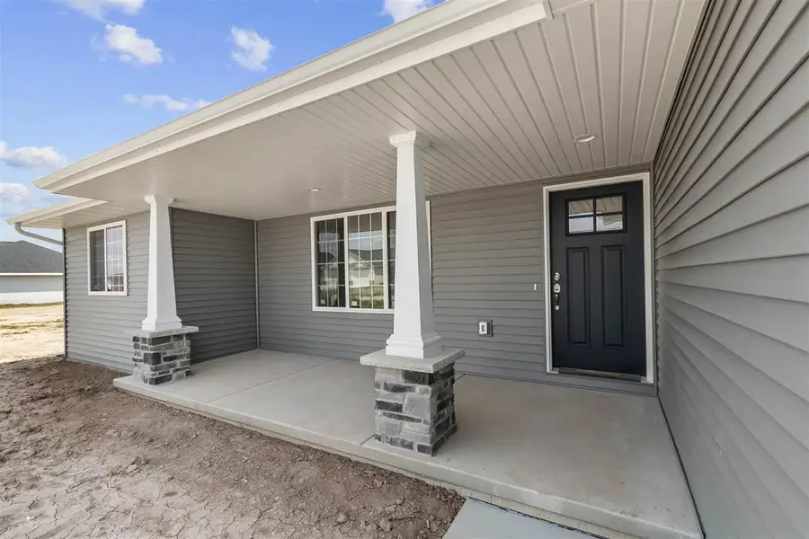 8366 MARLO AVENUE, Neenah, WI 54956 - #2