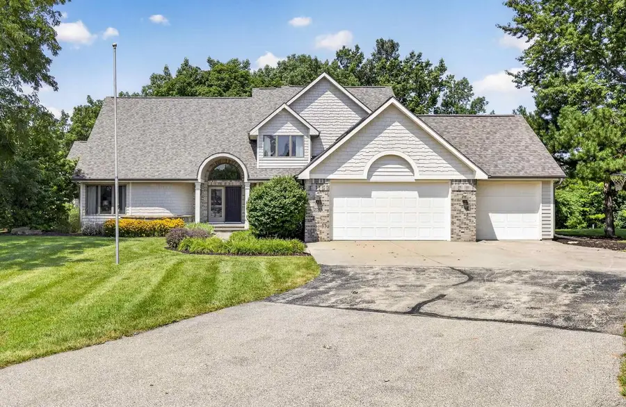 2928 E RIDGE PLACE, Neenah, WI 54956 - #3