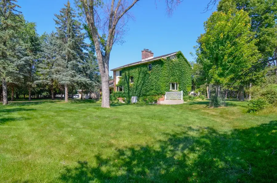 1105 S TIMMERS LANE, Appleton, WI 54914 - #3