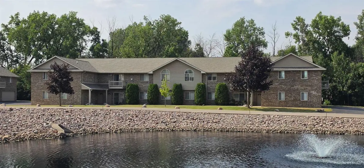 3325 N CASALOMA DRIVE  #UNIT 40, Appleton, WI 54913 - #1