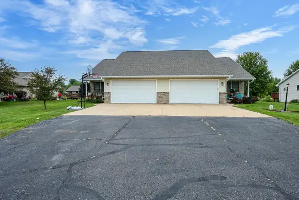 N1844 LILY OF THE VALLEY COURT, Greenville, WI 54942