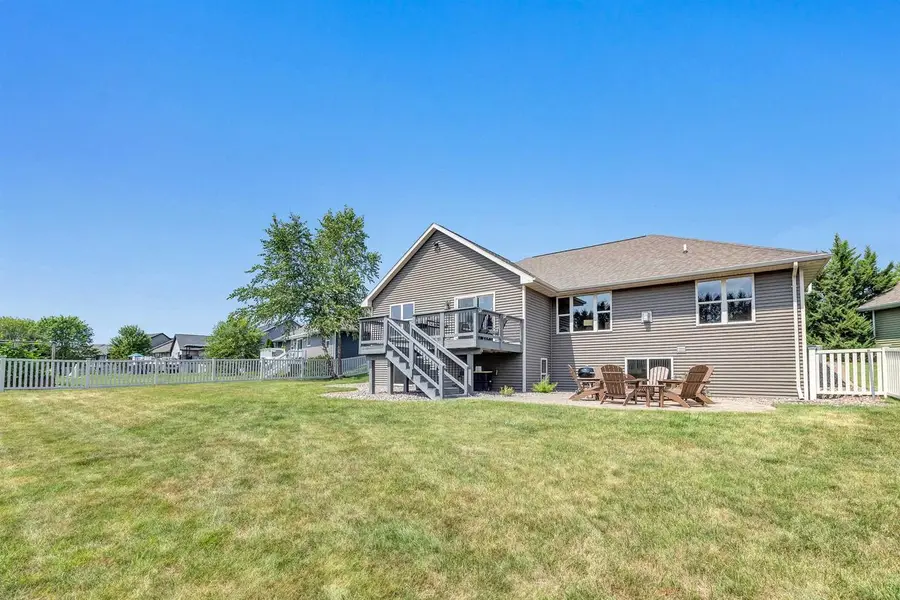 651 PEBBLESTONE CIRCLE, Hobart, WI 54155 - #2