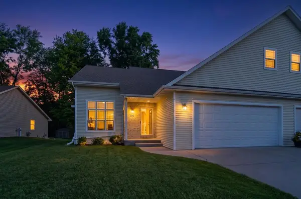 2292 SOUTHERN CROSS ROAD, Green Bay, WI 54303