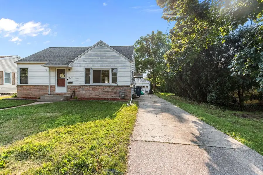 1526 RUGBY STREET, Oshkosh, WI 54901 - #3