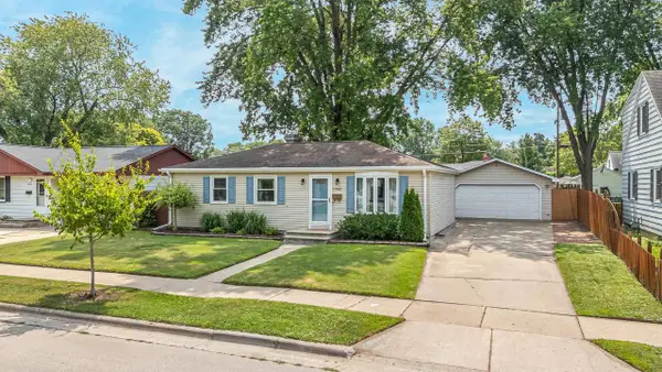 1942 HAROLD STREET, Green Bay, WI 54302