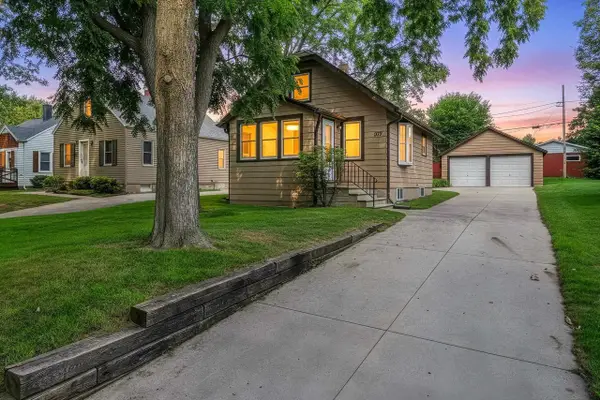 317 LAU STREET, Green Bay, WI 54302