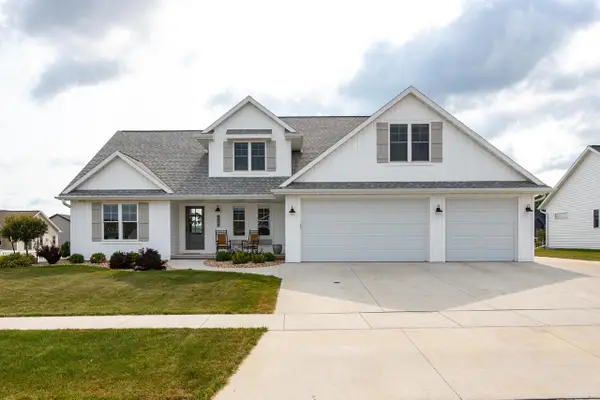 N9270 LAURA STREET, Appleton, WI 54915