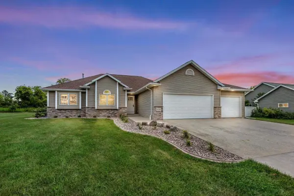 N2460 BENJAMIN DRIVE, Greenville, WI 54942