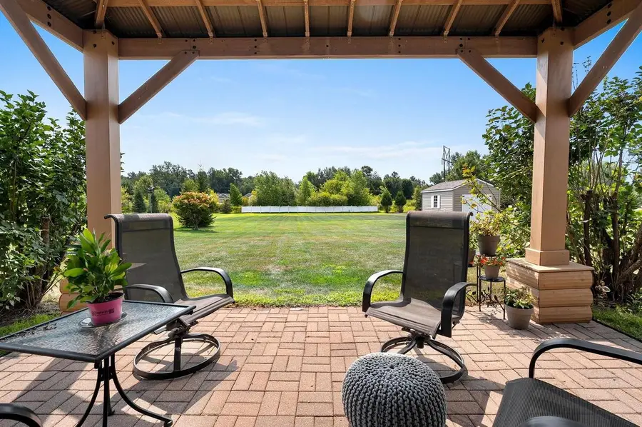 3487 CHATSWORTH DRIVE, Green Bay, WI 54313 - #3