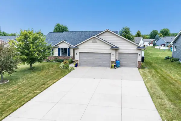 N1734 HOT SPRINGS COURT, Greenville, WI 54942