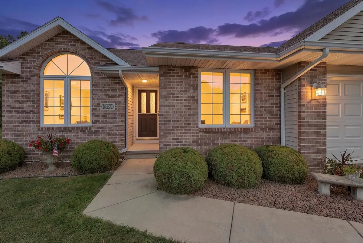 3429 EAST RIVER DRIVE, Green Bay, WI 54301 - #1