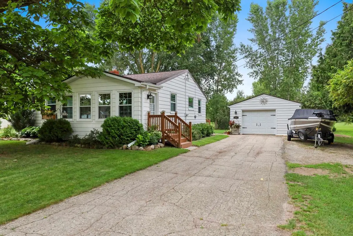 5044 E RONSMAN ROAD, New Franken, WI 54229 - #1
