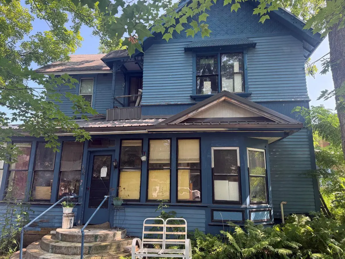 312 E GARFIELD AVENUE, Marion, WI 54950 - #1