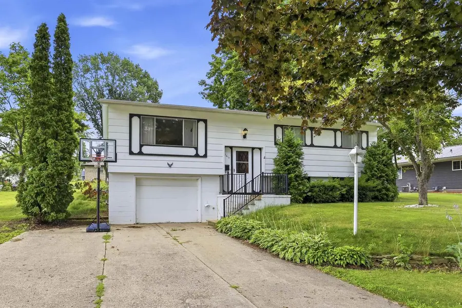 1610 WYMAN STREET, New London, WI 54961 - #2