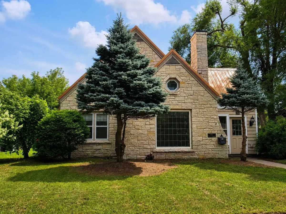 714 S LAFAYETTE STREET, Shawano, WI 54166 - #1