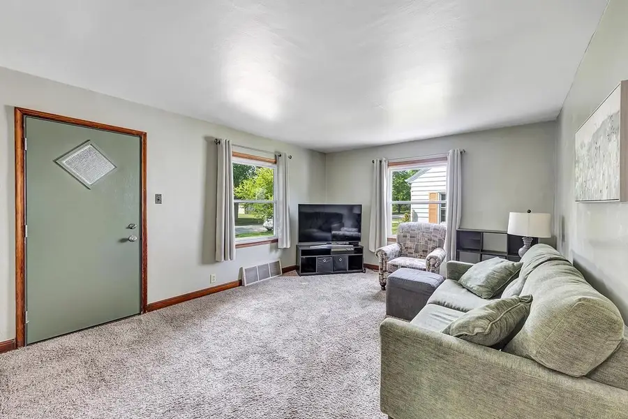 1947 FARLIN AVENUE, Green Bay, WI 54302 - #3